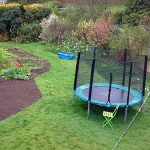 trampoline de jardin