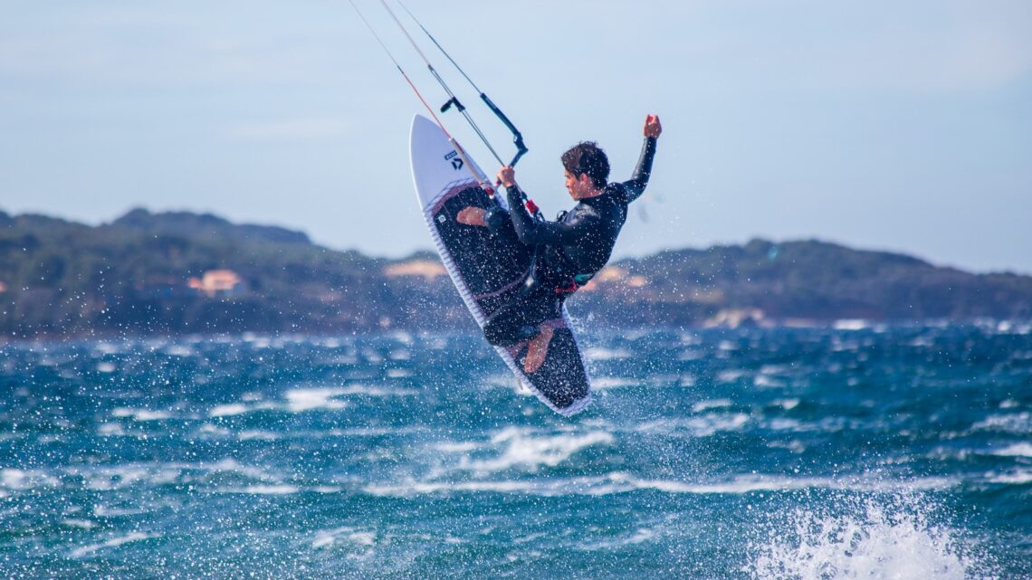 Comment se protéger du froid en kitesurf ?